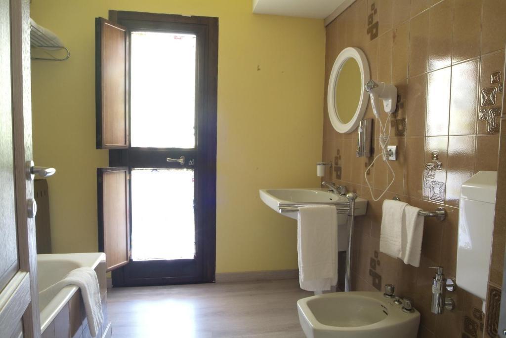 Chambres D'Hotes Nuits De Reve Roisan Стая снимка
