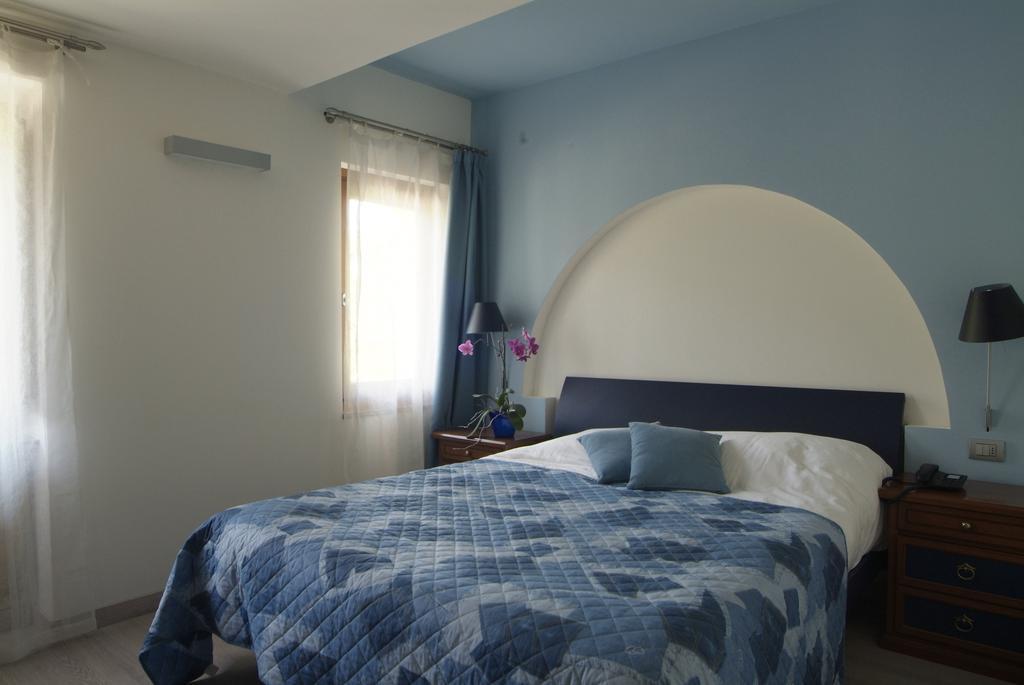 Chambres D'Hotes Nuits De Reve Roisan Екстериор снимка