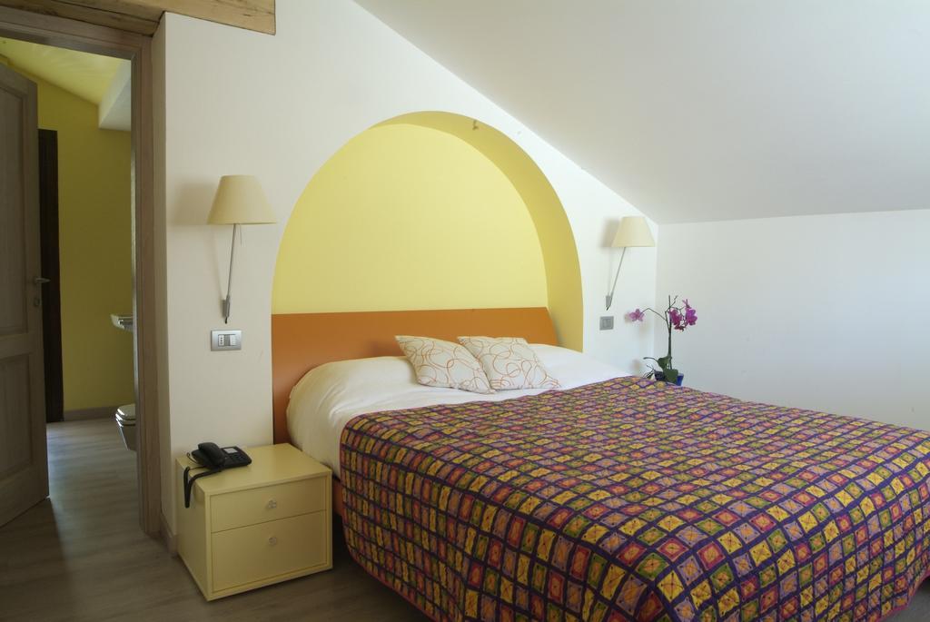 Chambres D'Hotes Nuits De Reve Roisan Екстериор снимка