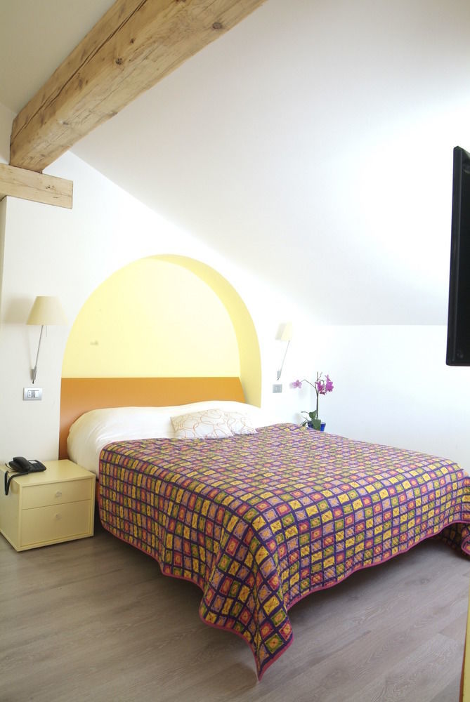 Chambres D'Hotes Nuits De Reve Roisan Екстериор снимка